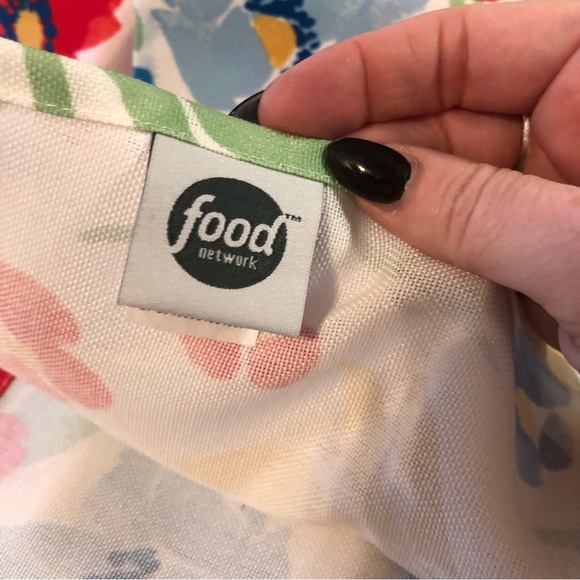 FINAL SALE- LEAVING CLOSET-NO FURTHER DISCOUNTS - Picture 6 of 7